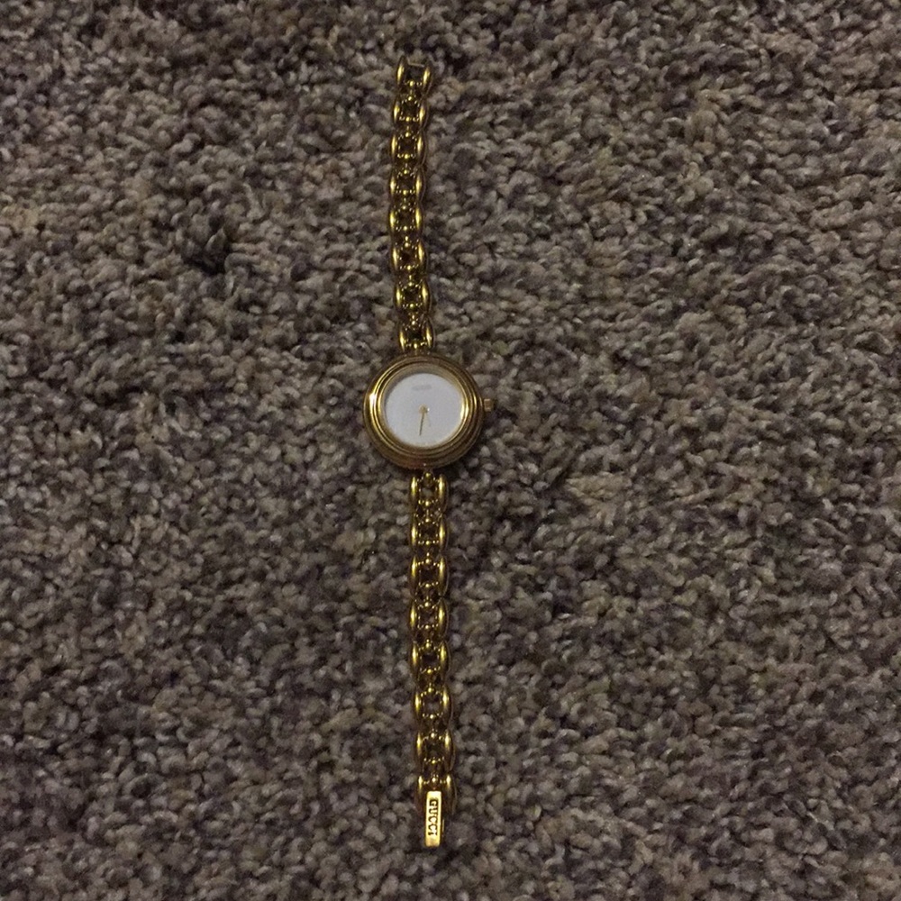 Gucci watch